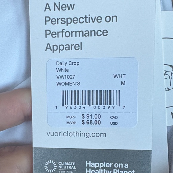 NWT Vuori Daily Crop Medium - Picture 6 of 6